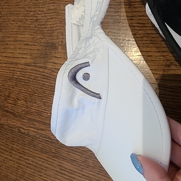 Visor and baseball cap - Picture 2 of 3